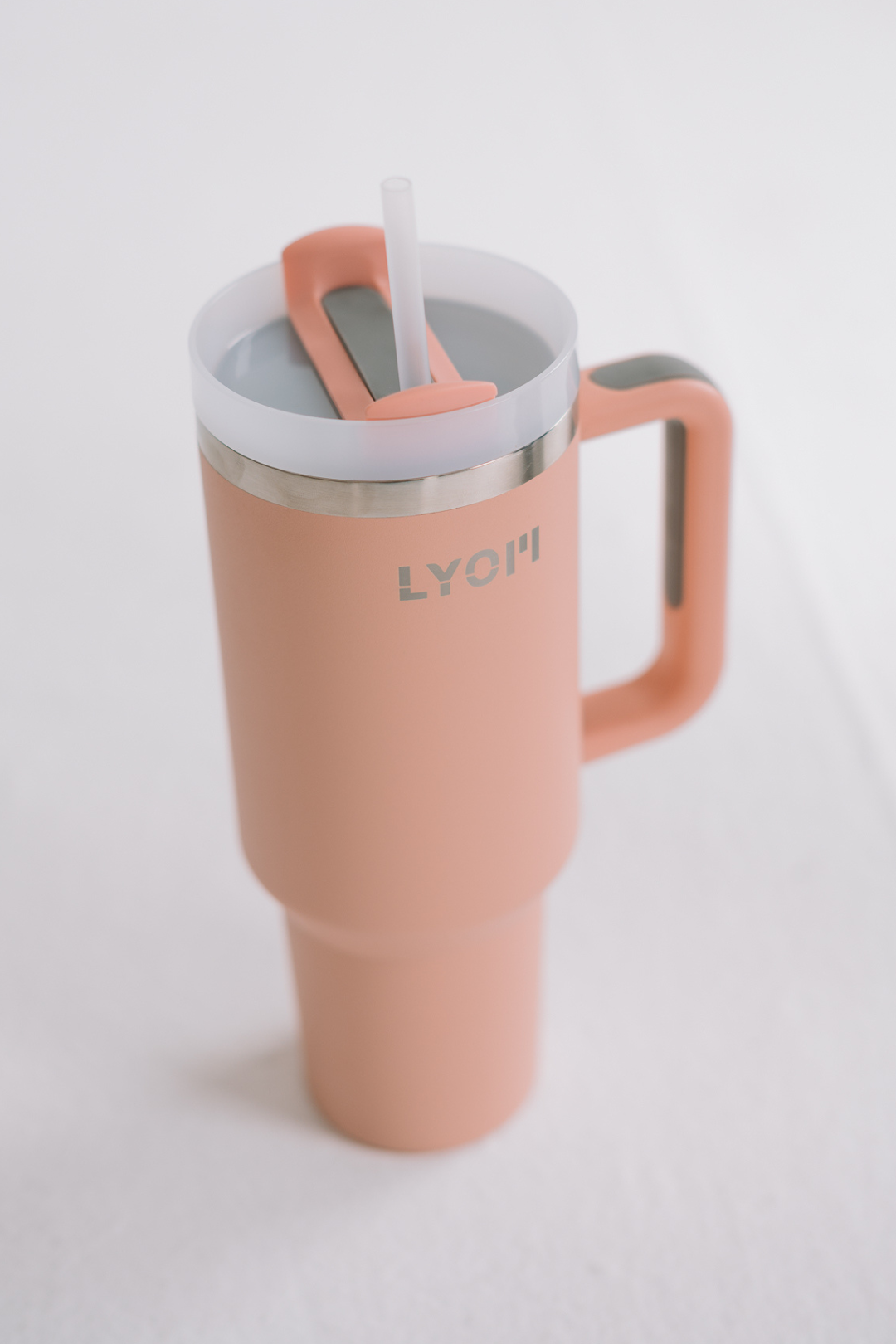 LYOM™ Aesthetic Tumbler 1.2L - Peach